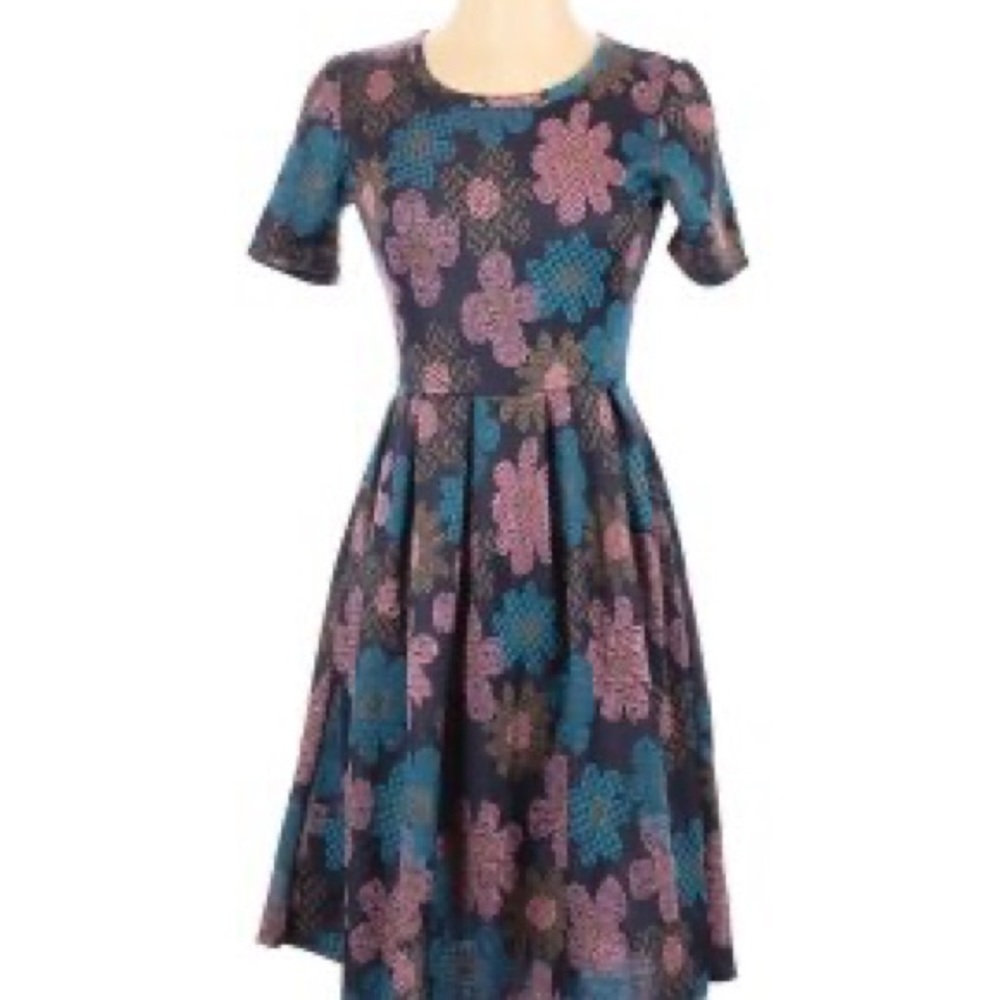 LuLaRoe Amelia Dress